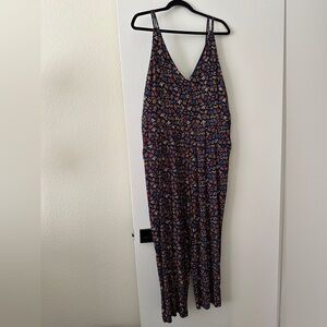 Madewell Women’s in Garden Party Blue jumpsuit size 16